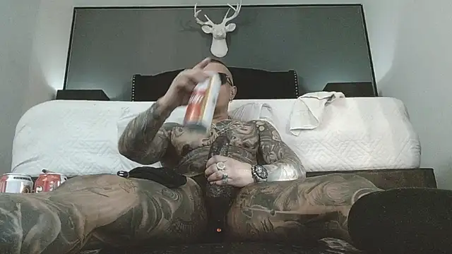 Snapshot of danilog515 chatting on March 2026 10:32:01 PM danilog515 online show from March 2026 10:32:01 PM