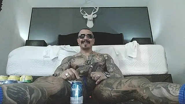 Snapshot of danilog515 chatting on April 2026 01:21:01 AM danilog515 online show from April 2026 01:21:01 AM