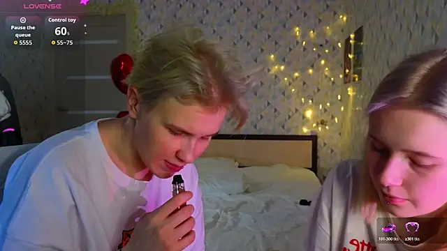 Snapshot of Tara_Lawson chatting on February 2026 12:09:01 PM Tara Lawson online show from February 2026 12:09:01 PM