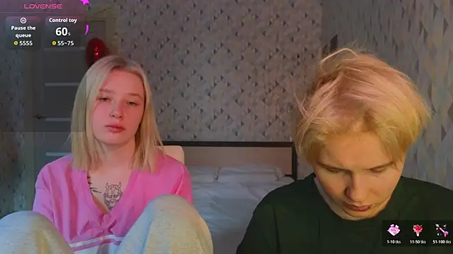 Snapshot of Tara_Lawson chatting on February 2026 04:08:01 AM Tara Lawson online show from February 2026 04:08:01 AM