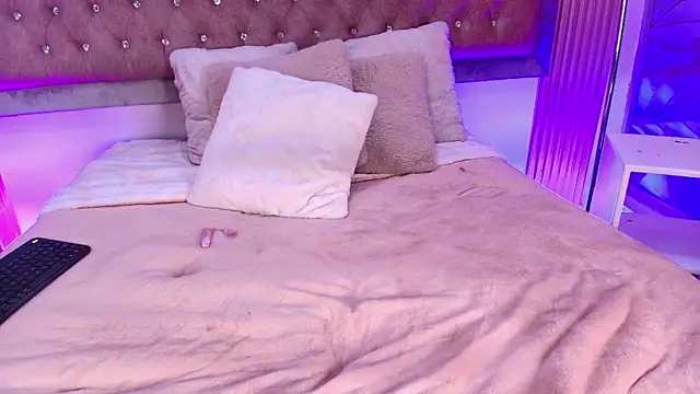 Andy Leex online show from April 2026 09:39:33 PM