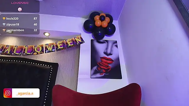 Snapshot of LiamWildx20 chatting on October 2025 08:49:01 AM LiamWildx20 online show from October 2025 08:49:01 AM