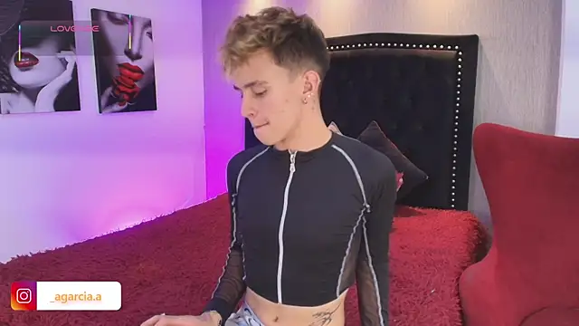 Snapshot of LiamWildx20 chatting on December 2025 05:39:02 AM LiamWildx20 online show from December 2025 05:39:02 AM