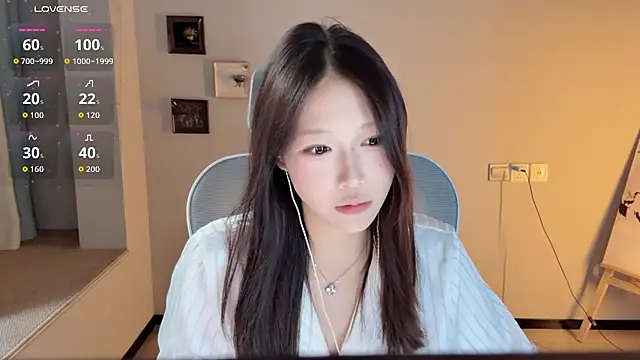 Snapshot of -monica-tina- chatting on July 2026 10:20:01 AM -monica-tina- online show from July 2026 10:20:01 AM