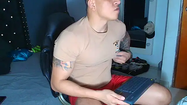 ethan dalton  online show from September 2025 03:17:01 AM