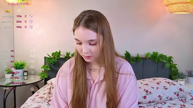 ConstanceHelms online show from October 2025 05:06:02 AM