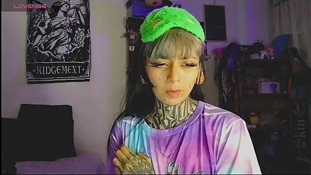 Snapshot of d3m0ny0_0 chatting on March 2026 11:39:02 PM d3m0ny0 0 online show from March 2026 11:39:02 PM