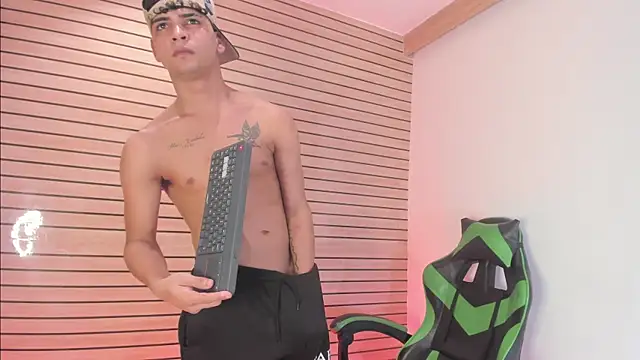 317894 online show from April 2026 11:06:01 AM