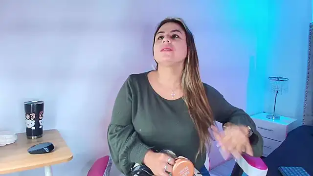 Lia adamsss online show from January 2026 03:44:02 AM