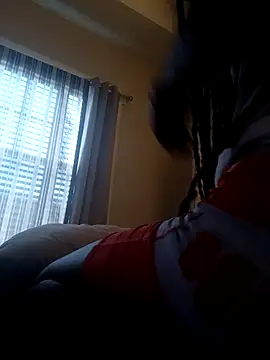 Snapshot of thegenie101 chatting on March 2026 08:35:02 PM thegenie101 online show from March 2026 08:35:02 PM