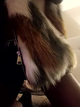 Snapshot of thegenie101 chatting on March 2026 04:27:02 AM thegenie101 online show from March 2026 04:27:02 AM