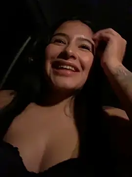 andrea gomes  online show from October 2025 06:12:01 AM