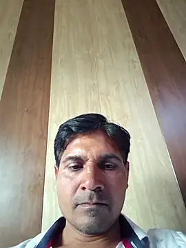 Snapshot of johnny8731 chatting on April 2026 11:47:02 AM johnny8731 online show from April 2026 11:47:02 AM