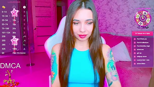 Snapshot of vinkiepinkie chatting on April 2026 06:57:01 PM vinkiepinkie online show from April 2026 06:57:01 PM