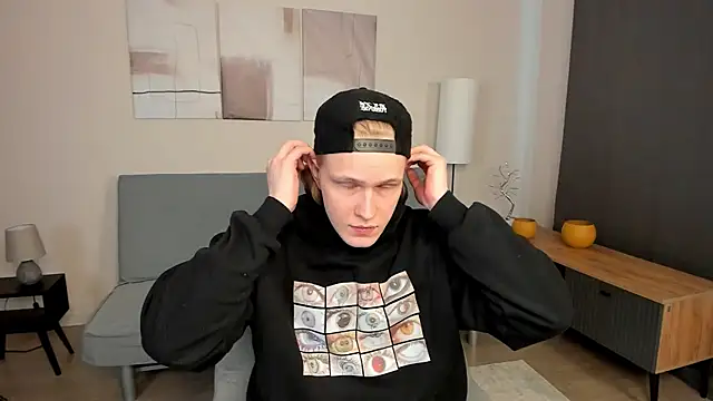 Snapshot of Cactus__James chatting on March 2025 06:05:02 AM Cactus  James online show from March 2025 06:05:02 AM