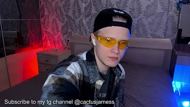 Snapshot of Cactus__James chatting on September 2025 03:56:02 PM Cactus  James online show from September 2025 03:56:02 PM