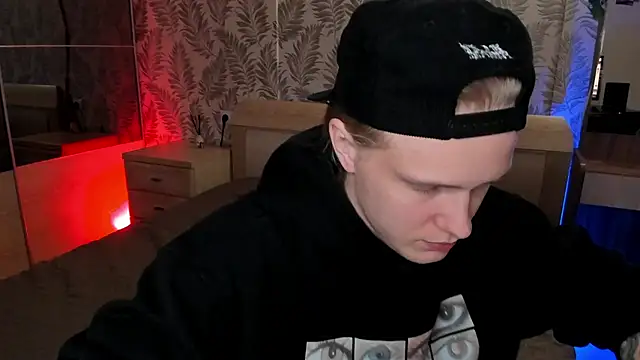 Snapshot of Cactus__James chatting on September 2025 06:54:01 PM Cactus  James online show from September 2025 06:54:01 PM