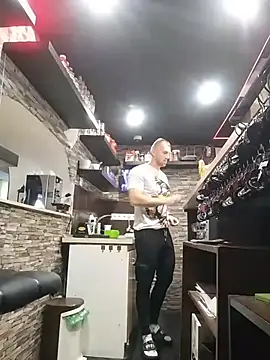 trainwithme online show from November 2025 12:05:02 PM