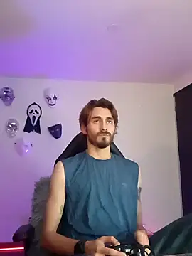 Aaron malikk online show from November 2025 11:48:01 PM