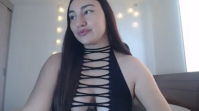 nalafoster online show from November 2025 02:56:01 PM