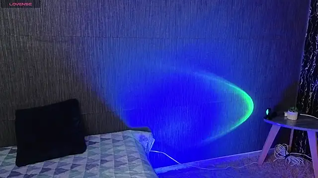 Snapshot of Thalia_anderson chatting on April 2026 12:06:01 AM Thalia anderson online show from April 2026 12:06:01 AM