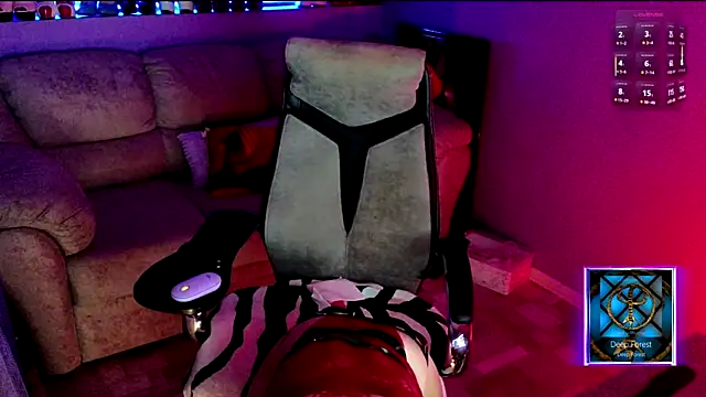 Snapshot of MilanaPure chatting on November 2025 04:16:02 PM MilanaPure online show from November 2025 04:16:02 PM