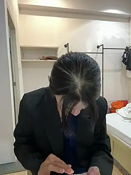 Rainbow-sweet online show from February 2026 04:02:02 PM