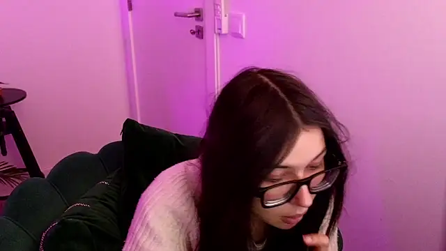 DillionHarpery online show from March 2025 12:06:02 AM