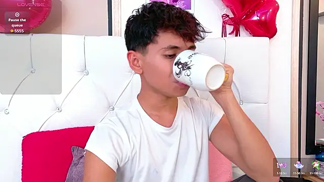 Ethan Westt online show from March 2026 08:04:02 PM