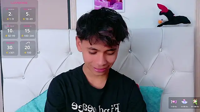 Snapshot of Ethan_Westt chatting on April 2026 08:54:02 PM Ethan Westt online show from April 2026 08:54:02 PM