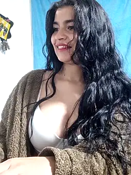 Snapshot of AlanaHotxx chatting on September 2025 07:42:01 AM AlanaHotxx online show from September 2025 07:42:01 AM