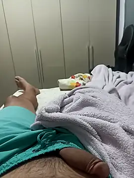 Snapshot of JovanRJ chatting on September 2025 02:10:01 PM JovanRJ online show from September 2025 02:10:01 PM