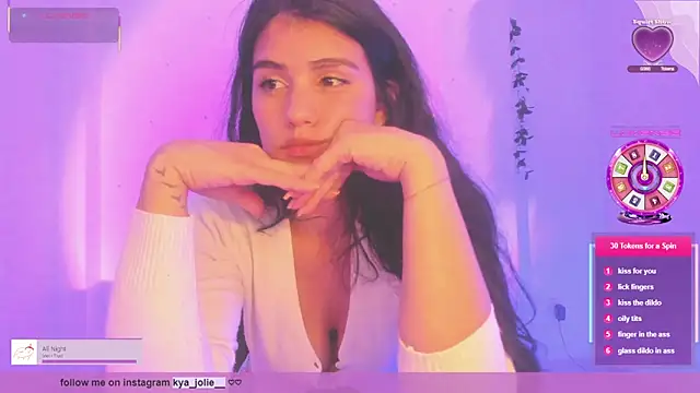 Snapshot of Gia_Blair chatting on March 2026 08:31:01 PM Gia Blair online show from March 2026 08:31:01 PM