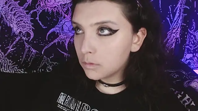 mikaskullcs online show from November 2025 10:10:01 PM