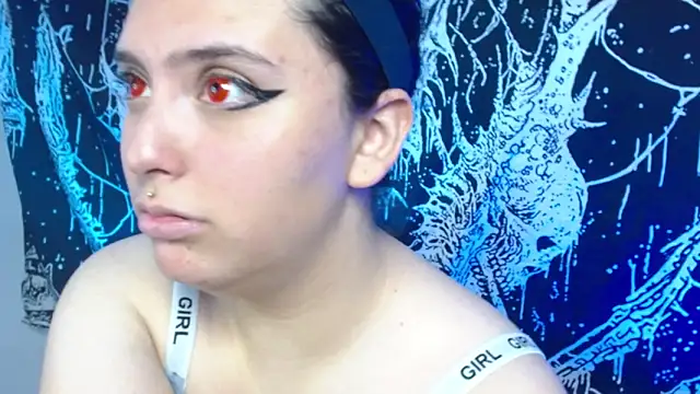 Snapshot of mikaskullcs chatting on March 2026 09:52:01 PM mikaskullcs online show from March 2026 09:52:01 PM