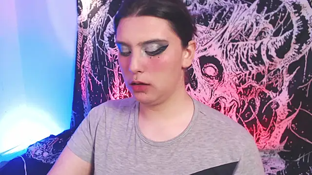 Snapshot of mikaskullcs chatting on April 2026 10:24:01 AM mikaskullcs online show from April 2026 10:24:01 AM