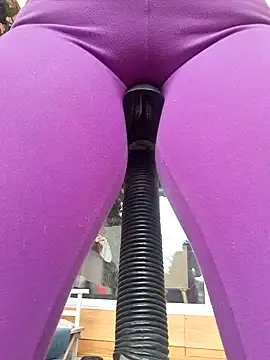 Snapshot of Amadamilf1980 chatting on December 2025 03:10:01 PM Amadamilf1980 online show from December 2025 03:10:01 PM