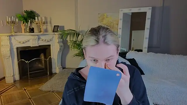 Jes Solar online show from September 2025 02:29:02 PM