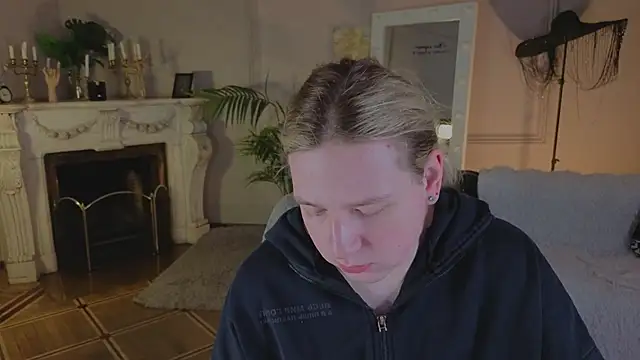 Jes Solar online show from September 2025 11:36:01 AM