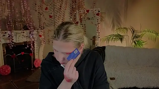 Jes Solar online show from February 2026 09:33:02 PM