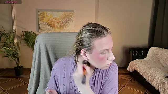 Jes Solar online show from July 2026 08:57:02 PM