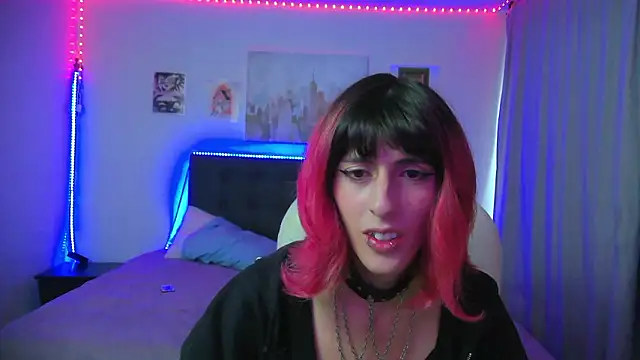 goth minerva online show from January 2026 01:28:02 PM