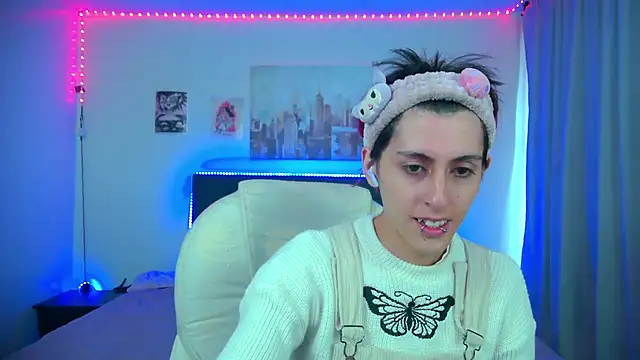 goth minerva online show from February 2026 01:32:02 PM