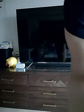 woonee827372 online show from November 2025 07:52:01 AM