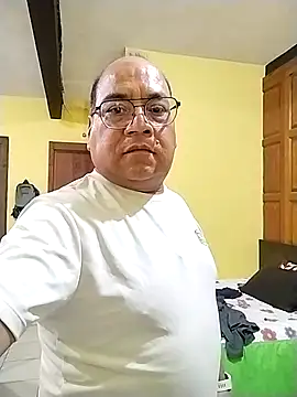 Snapshot of ERobnequizC25 chatting on March 2025 12:30:01 AM ERobnequizC25 online show from March 2025 12:30:01 AM