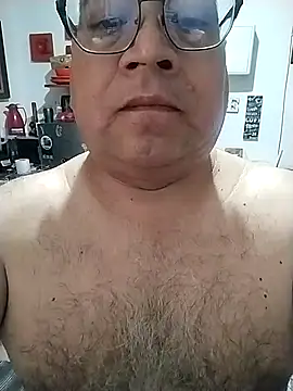 Snapshot of ERobnequizC25 chatting on November 2025 07:40:03 PM ERobnequizC25 online show from November 2025 07:40:03 PM