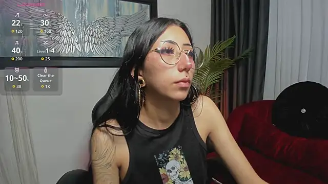 Snapshot of Laila_Angels chatting on January 2026 08:23:02 PM Laila Angels online show from January 2026 08:23:02 PM