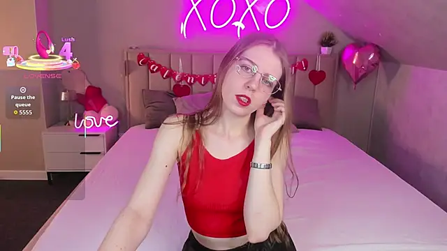 Snapshot of Joann_Shermann chatting on February 2026 01:17:01 AM Joann Shermann online show from February 2026 01:17:01 AM