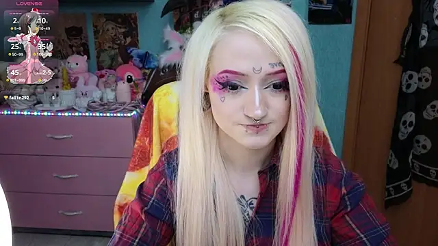 Manuela unicorn online show from March 2026 01:03:02 PM