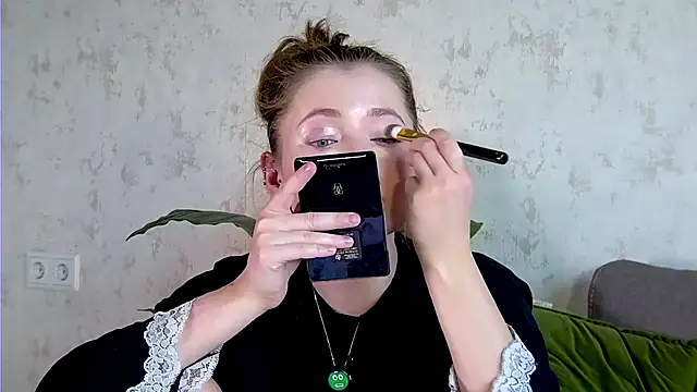 AshleyD  online show from September 2025 03:11:01 AM